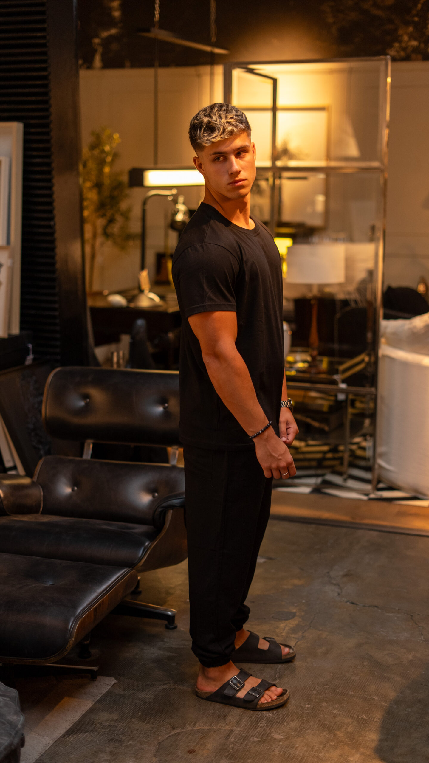 Remera Valencia ||Silence Black - Image 3