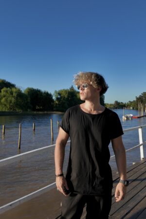 Remera Ibiza || Silence Black